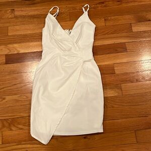 Blue Blush white dress. Size small